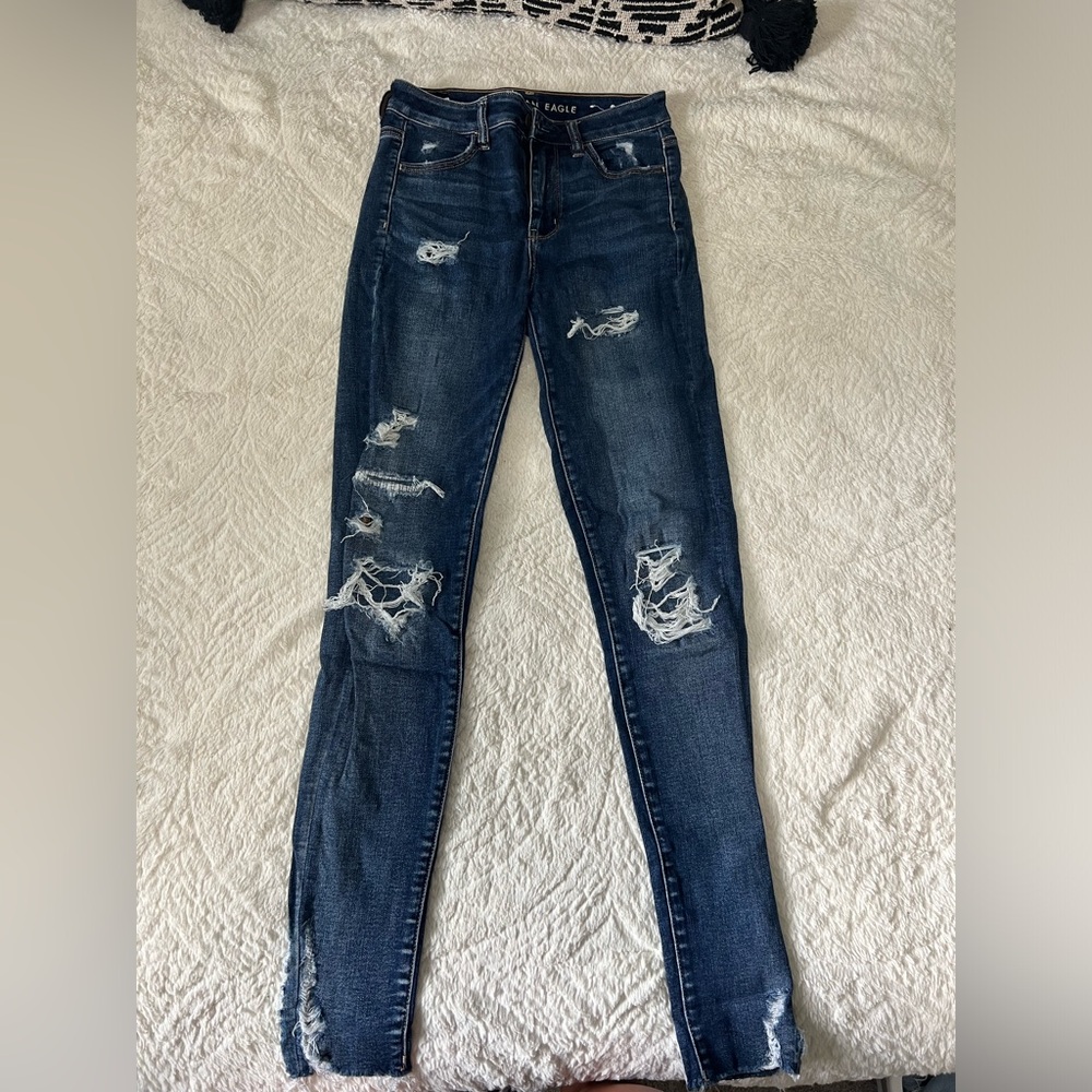 American eagle super hi-rise jeggings with faux rips